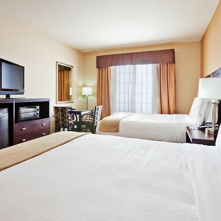 Holiday Inn Express & Suites Clovis By Ihg Exteriör bild