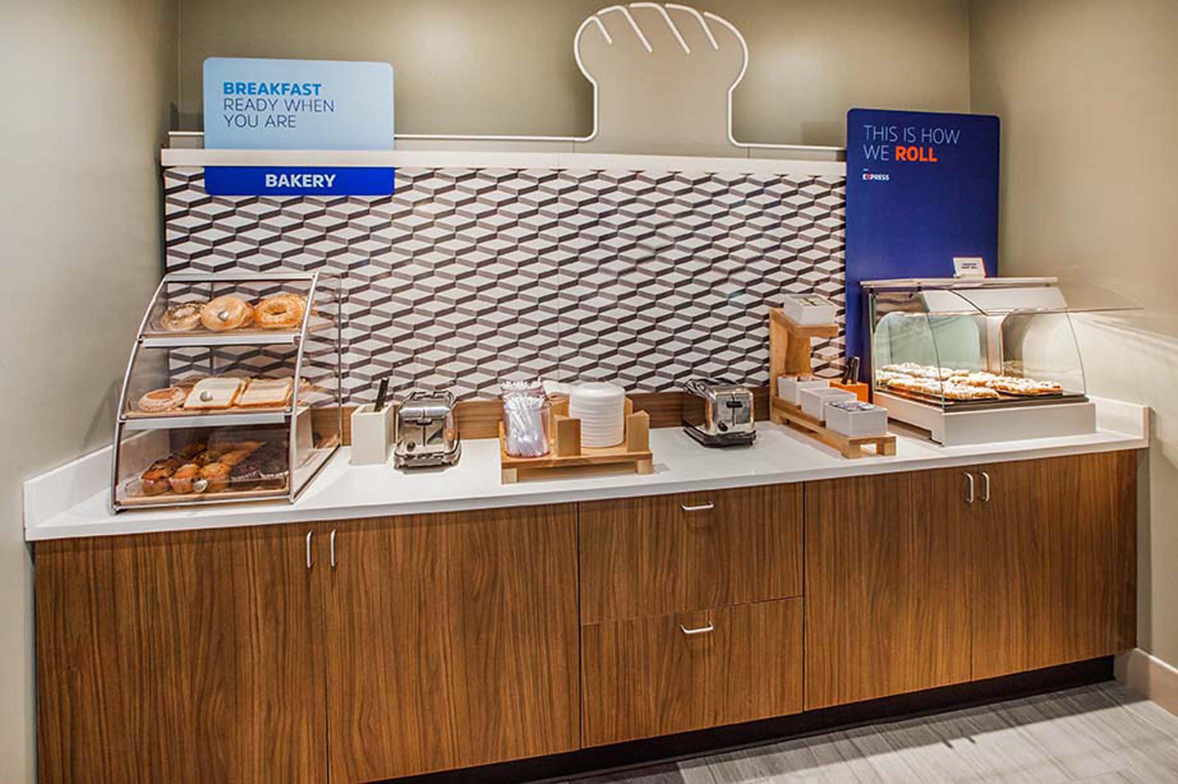 Holiday Inn Express & Suites Clovis By Ihg Exteriör bild