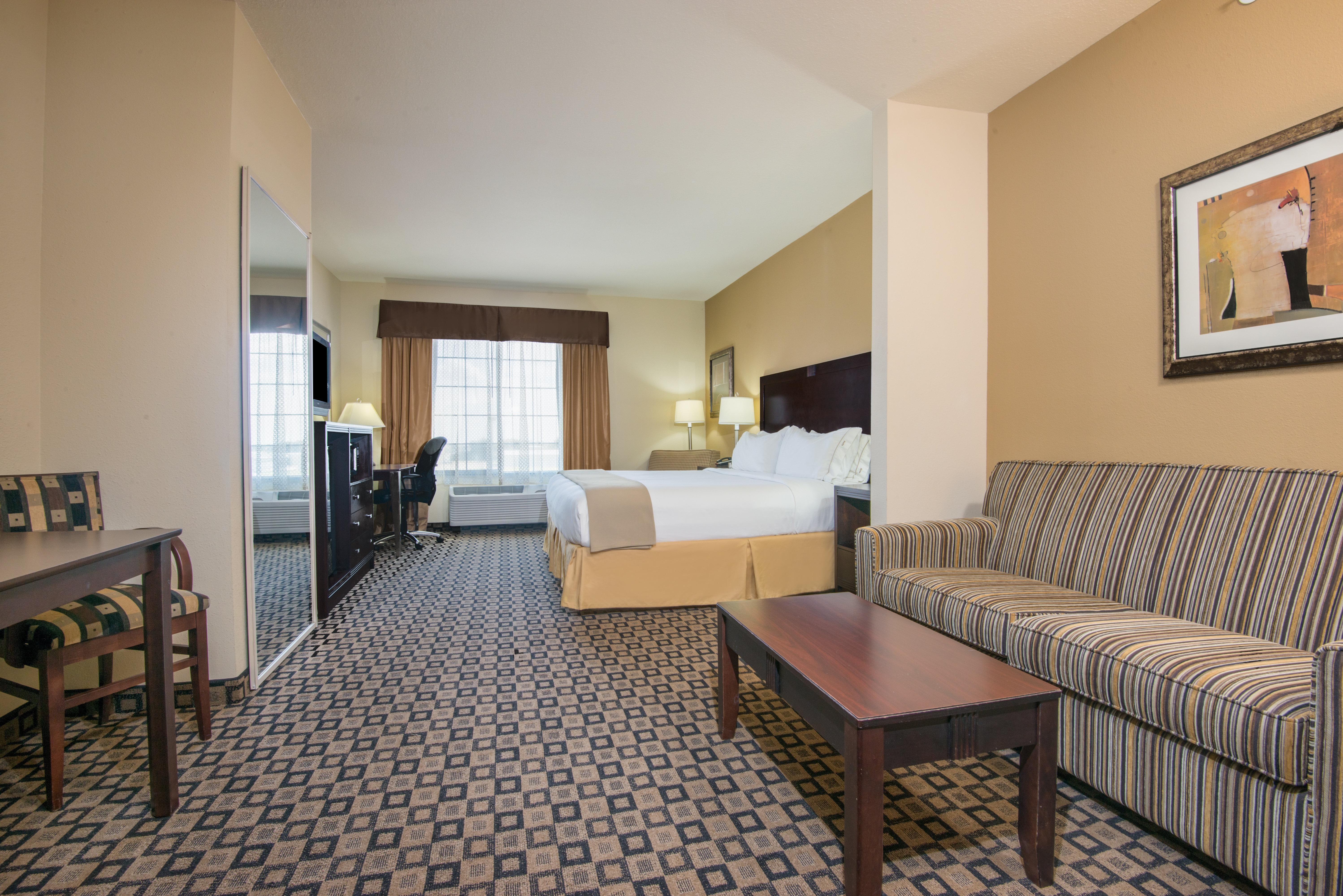 Holiday Inn Express & Suites Clovis By Ihg Exteriör bild