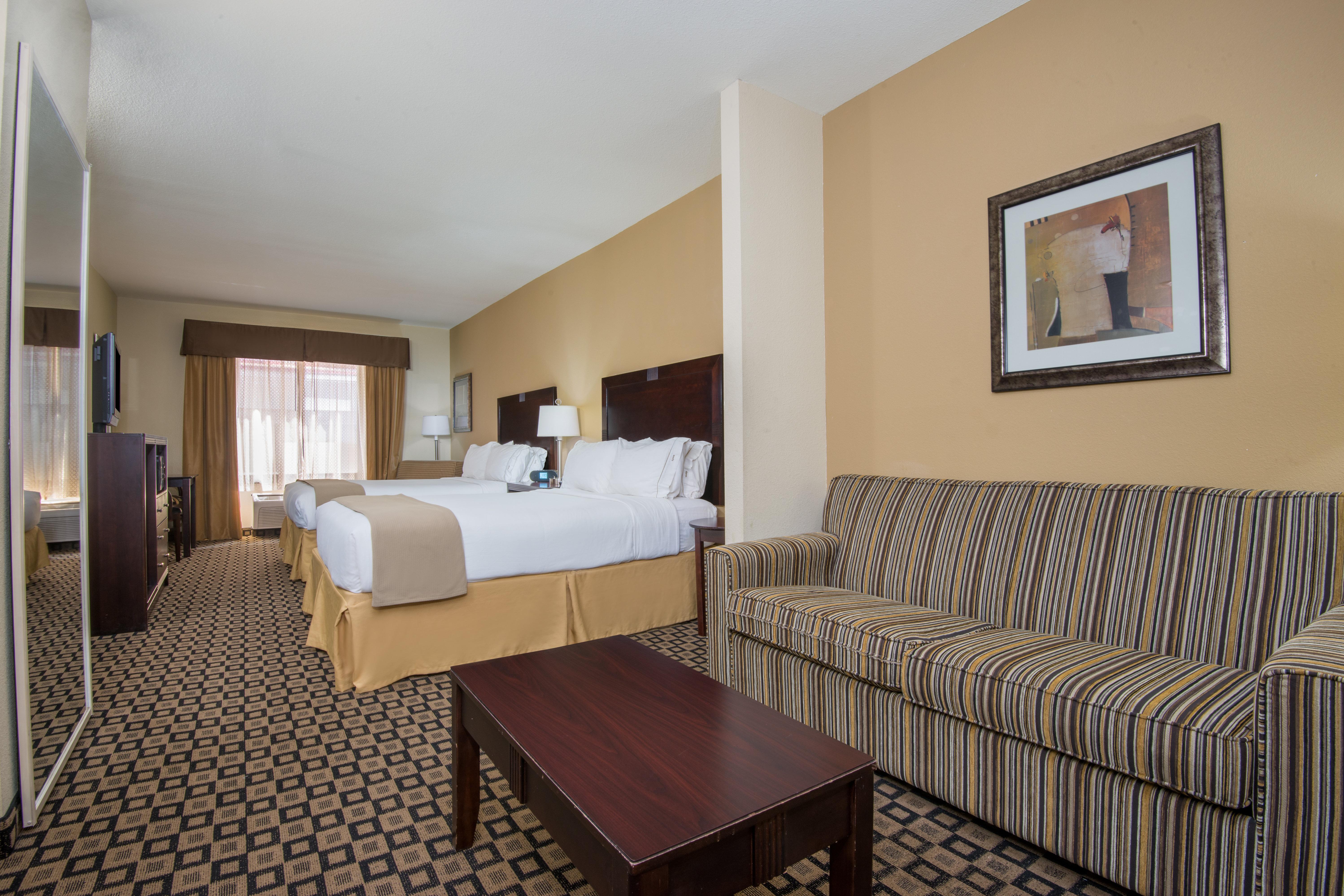 Holiday Inn Express & Suites Clovis By Ihg Exteriör bild