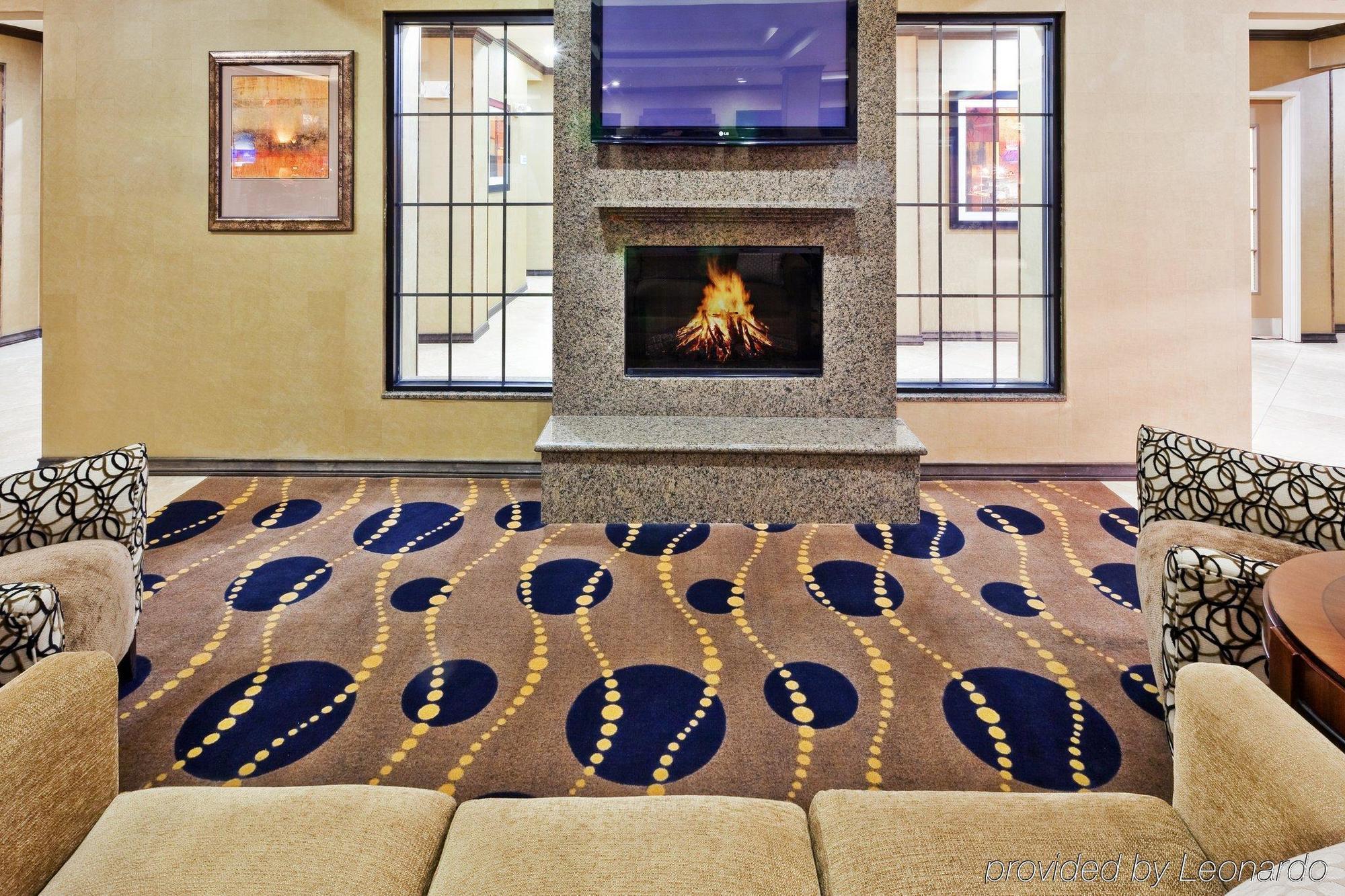 Holiday Inn Express & Suites Clovis By Ihg Rum bild